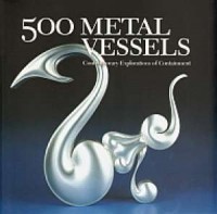 500 metal vessels - okładka książki