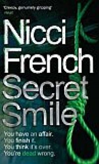 Secret Smile - okładka książki