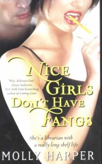 Nice girls dont have fangs - okładka książki