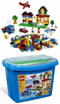 LEGO Bricks and More. Pudełko klocków - zdjęcie zabawki, gry