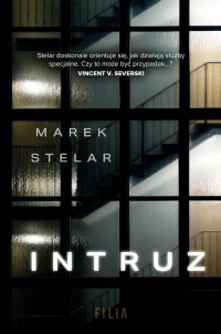 Intruz - okładka książki